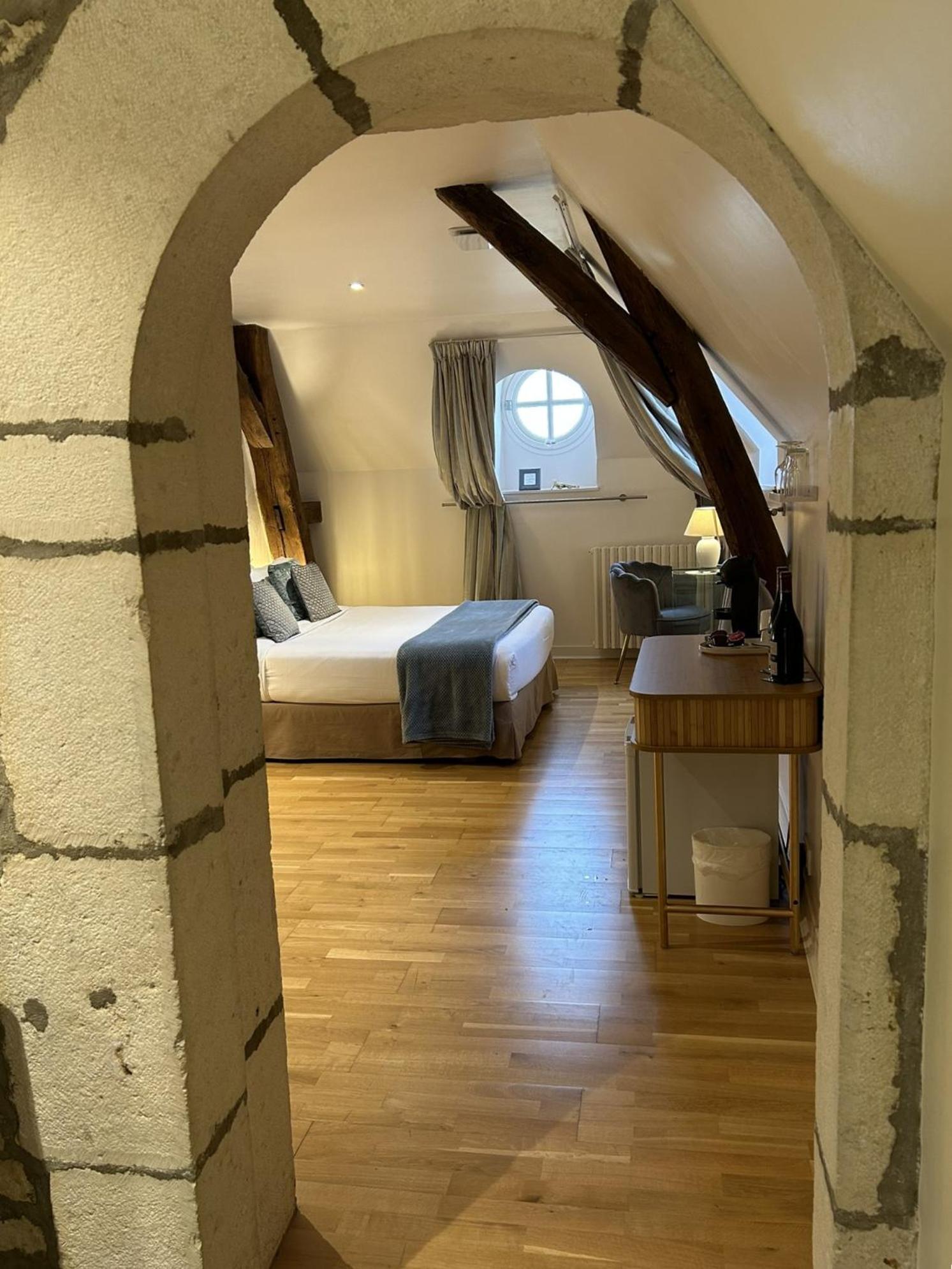 Bed and Breakfast Domaine Pont Juillet à Fontaines  Extérieur photo