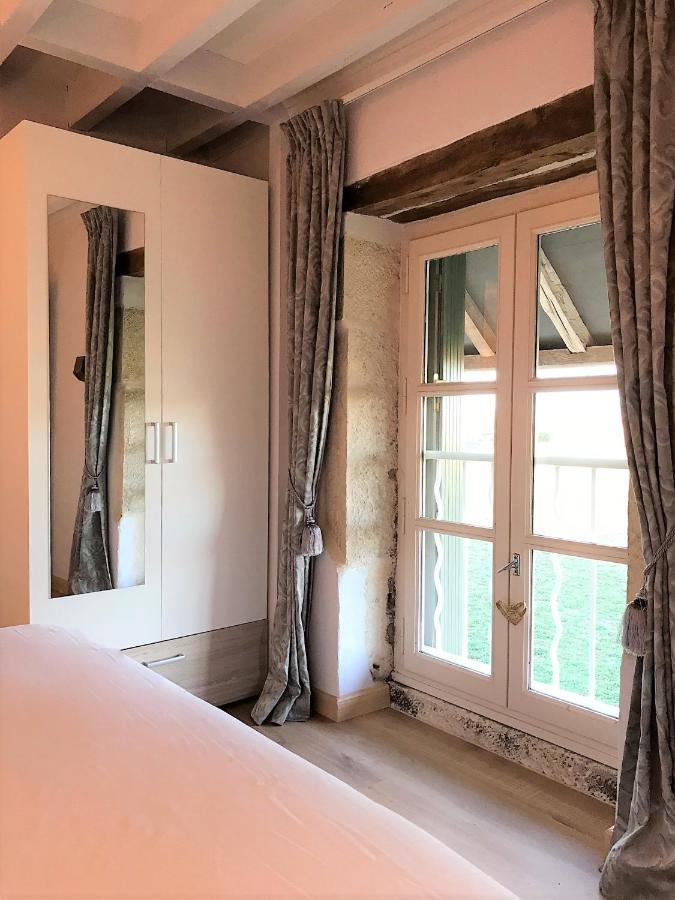 Bed and Breakfast Domaine Pont Juillet à Fontaines  Extérieur photo